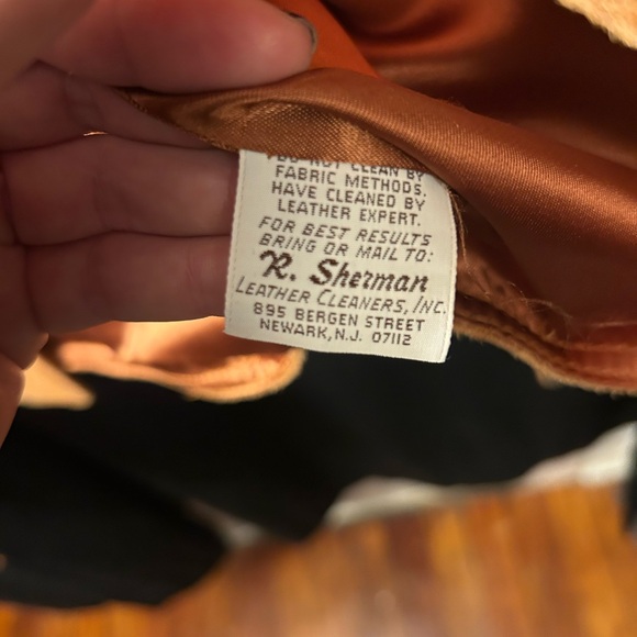Vintage Anne Klein fringe suede jacket - Picture 10 of 11